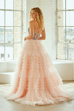 Load image into Gallery viewer, Amelia Couture SU096