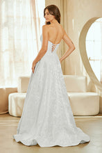 Load image into Gallery viewer, Amelia Couture 8061