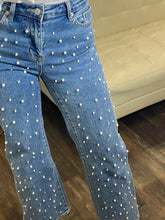 Load image into Gallery viewer, Pearls jeans
