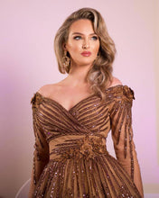 Load image into Gallery viewer, MnM Couture 2490