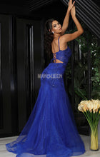 Load image into Gallery viewer, May Queen RQ8039