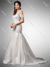 Load image into Gallery viewer, Dancing Queen 0100