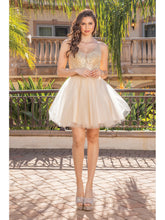 Load image into Gallery viewer, Dancing Queen 3266
