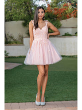 Load image into Gallery viewer, Dancing Queen 3299