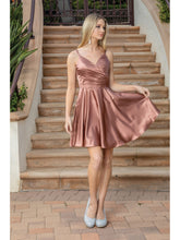 Load image into Gallery viewer, Dancing Queen 3320