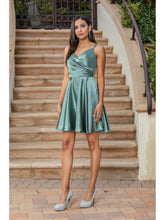 Load image into Gallery viewer, Dancing Queen 3320