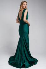 Load image into Gallery viewer, Amelia Couture 370