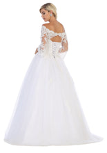 Load image into Gallery viewer, May Queen Quinceañera LK111