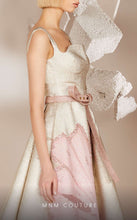 Load image into Gallery viewer, MNM Couture E0016