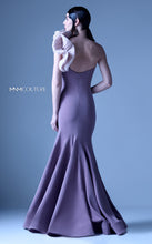 Load image into Gallery viewer, MNM Couture G0932