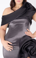 Load image into Gallery viewer, MNM Couture G0935