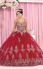 Load image into Gallery viewer, MayQueen Quinceañera Dress LK173