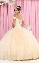 Load image into Gallery viewer, MayQueen Quinceañera Dress LK175