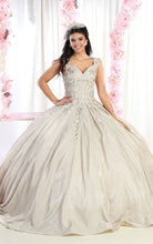 Load image into Gallery viewer, MayQueen Quinceañera Dress LK178