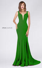 Load image into Gallery viewer, MNM Couture M0008