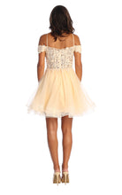 Load image into Gallery viewer, May Queen MQ1897