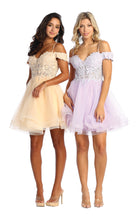 Load image into Gallery viewer, May Queen MQ1897