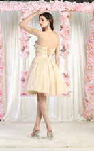 Load image into Gallery viewer, May Queen MQ1952