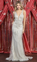Load image into Gallery viewer, May Queen RQ7887