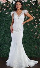Load image into Gallery viewer, May Queen RQ7893