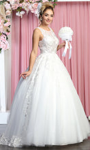 Load image into Gallery viewer, May Queen RQ7900