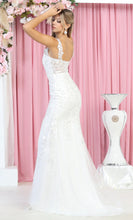 Load image into Gallery viewer, May Queen RQ7933