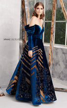 Load image into Gallery viewer, MNM Couture N0279