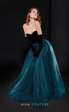 Load image into Gallery viewer, MNM Couture N0518