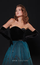 Load image into Gallery viewer, MNM Couture N0518