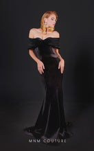 Load image into Gallery viewer, MNM Couture N0523