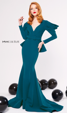 Load image into Gallery viewer, MnM Couture N0315