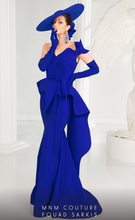 Load image into Gallery viewer, MnM Couture 2553