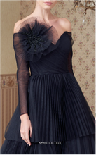 Load image into Gallery viewer, MnM Couture N0342