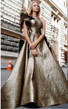 Load image into Gallery viewer, MNM Couture N0291
