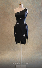 Load image into Gallery viewer, MNM Couture V6433