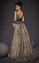 Load image into Gallery viewer, MnM Couture 2446