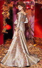 Load image into Gallery viewer, MnM Couture 2423