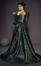 Load image into Gallery viewer, MnM Couture 2469