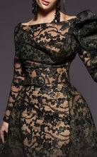 Load image into Gallery viewer, MnM Couture 2441