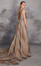 Load image into Gallery viewer, MNM Couture N0152