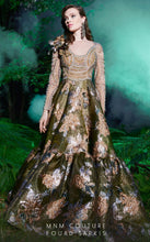 Load image into Gallery viewer, MnM Couture 2498