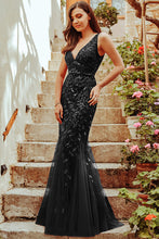 Load image into Gallery viewer, AmelIa Couture 7886
