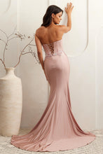 Load image into Gallery viewer, Amelia Couture 7057
