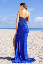 Load image into Gallery viewer, Amelia Couture 2051
