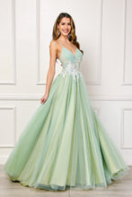 Load image into Gallery viewer, Amelia Couture SU088
