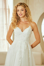 Load image into Gallery viewer, Amelia Couture 9079
