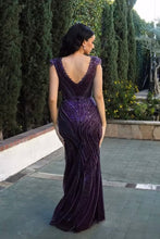 Load image into Gallery viewer, May Queen RQ8269
