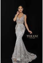 Load image into Gallery viewer, Terani Couture 1722GL4488
