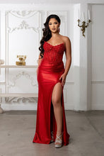 Load image into Gallery viewer, May Queen RQ8232
