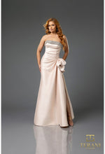 Load image into Gallery viewer, Terani Couture 252E5131
